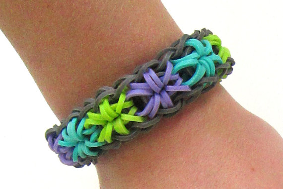 grey starburst loom bracelet