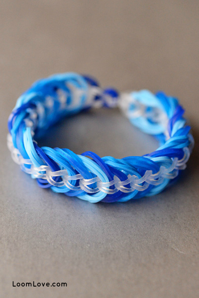 Glow in the Dark Navy Blue, Teal, and White Rubber Band Bracelet