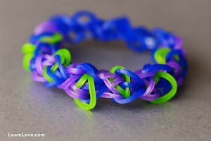 How to Make the Rainbow Loom Speckled Rhombus